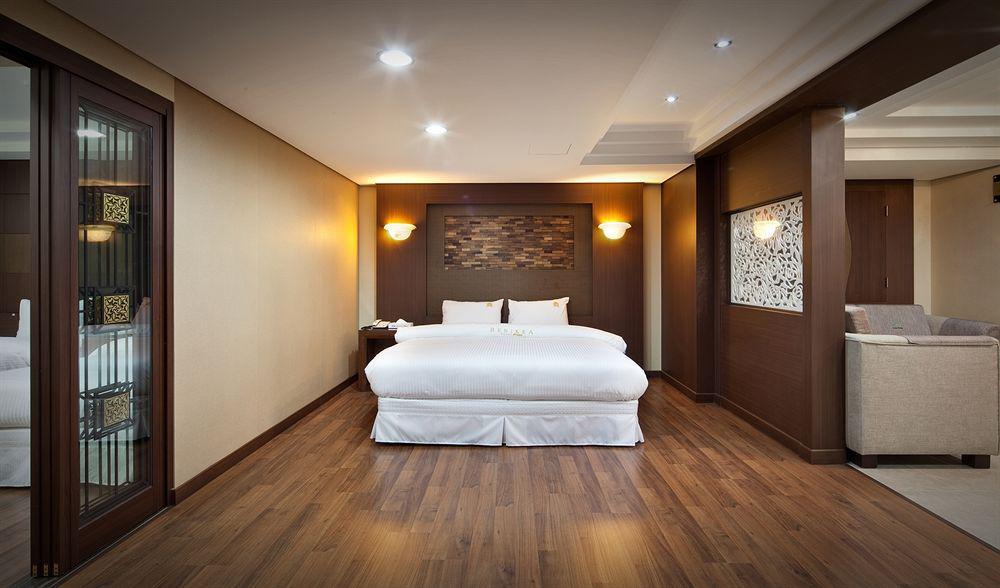 Press Hotel Busan Esterno foto